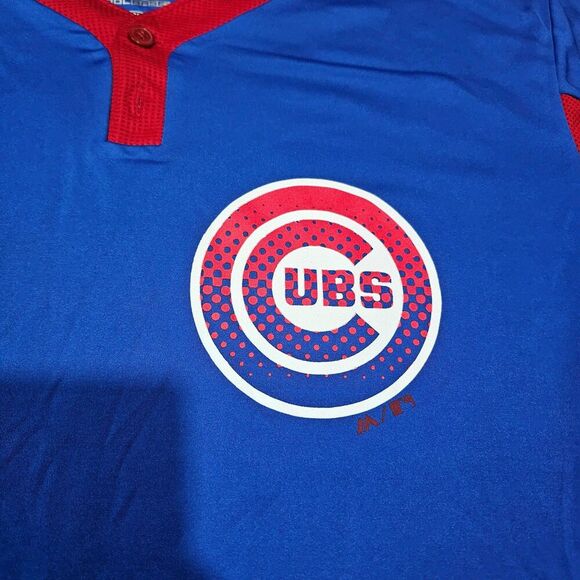 Majestic Chicago Cubs Blue And Red  Cool Base Coach Shirt V Neck Button Size XL - Picture 3 of 6